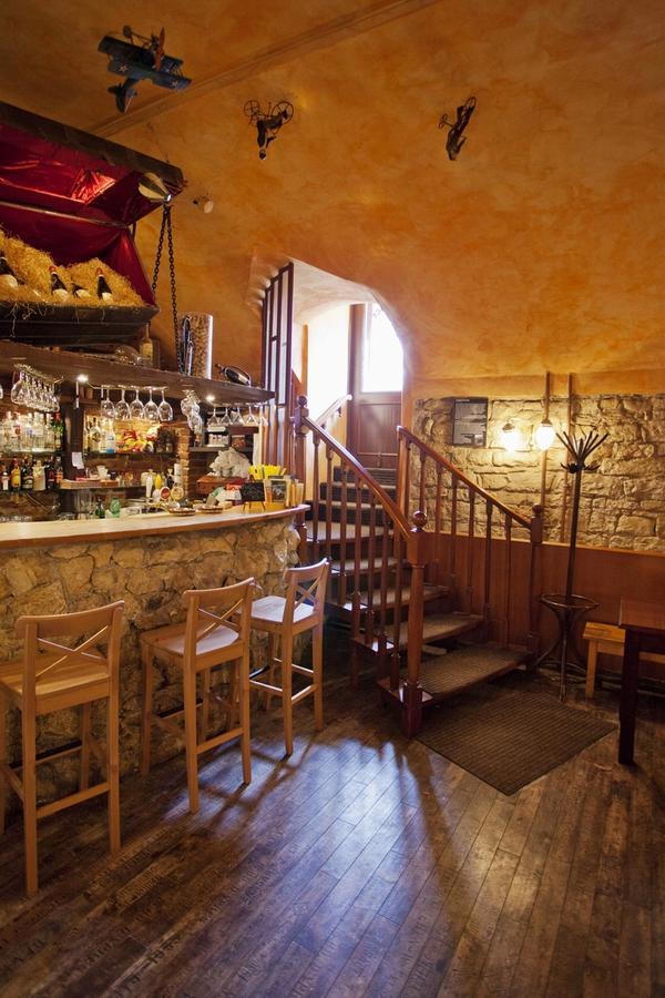 A Plus Hotel & Hostel Прага Екстериор снимка