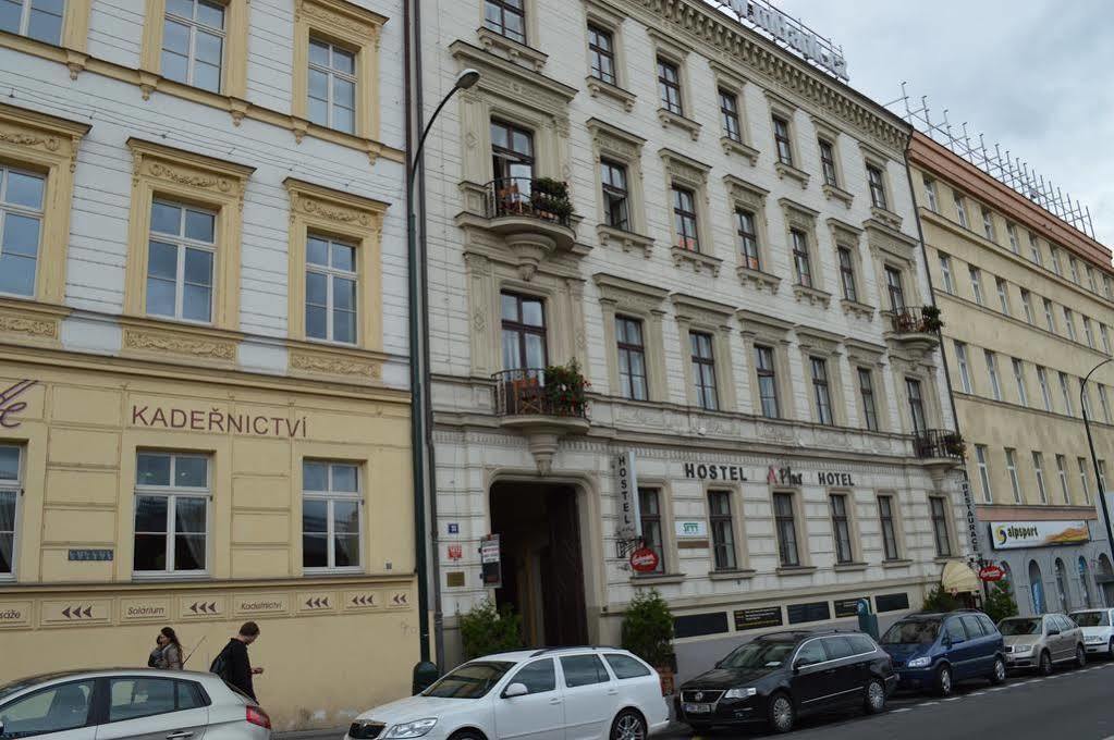 A Plus Hotel & Hostel Прага Екстериор снимка